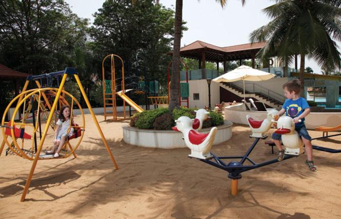 Palm Meadows Resort Bangalore Exterior foto